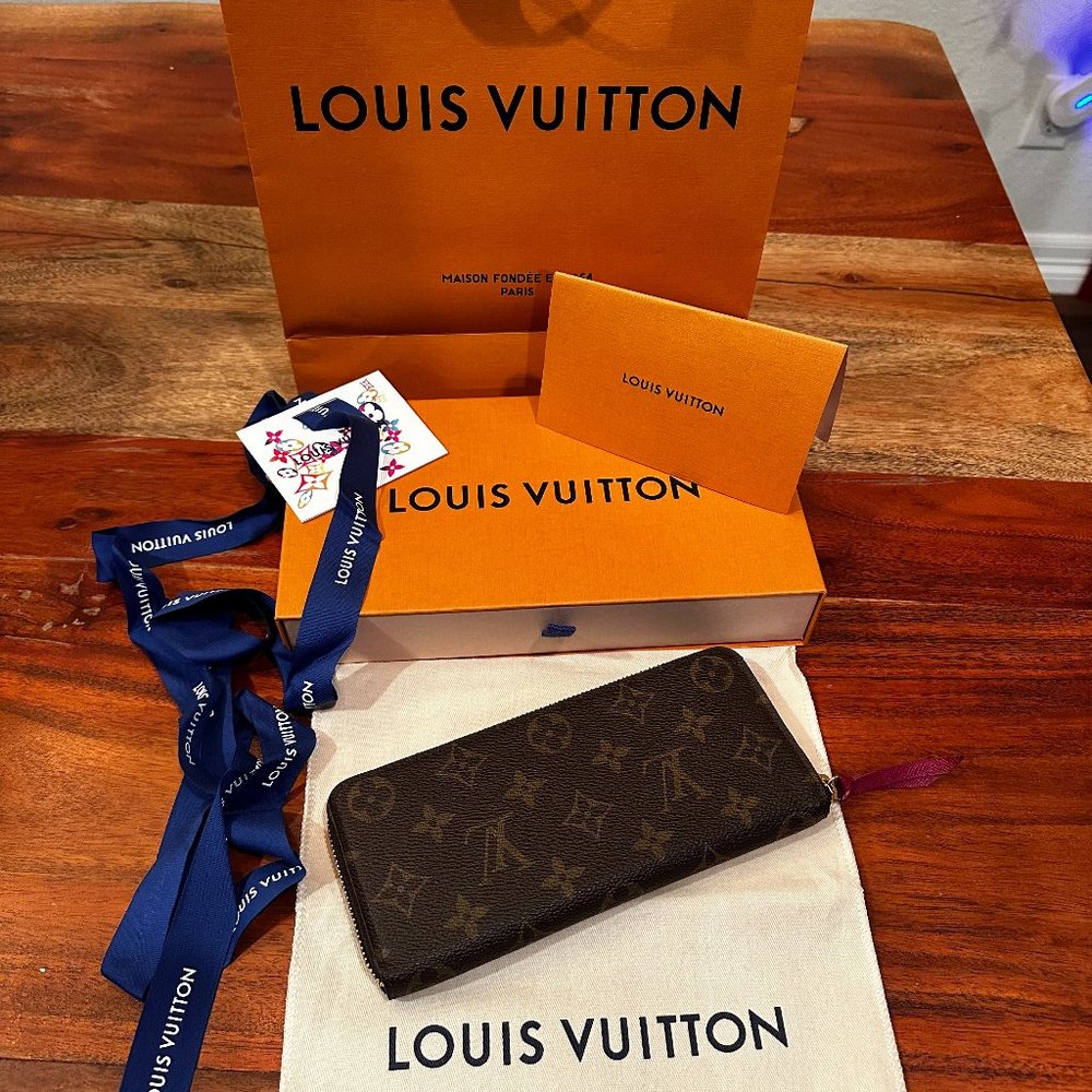 Louis Vuitton Clémence Wallet Fuchsia